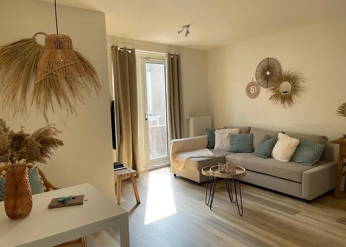 Pure Apartment