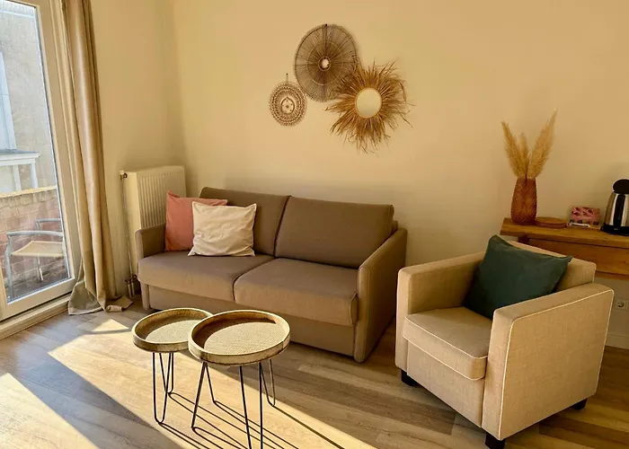 Pure Apartment